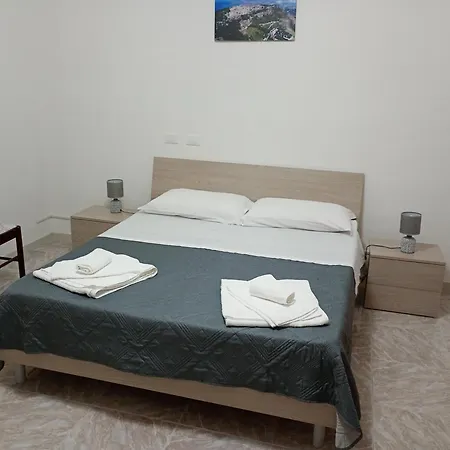 Del Centro Custonaci